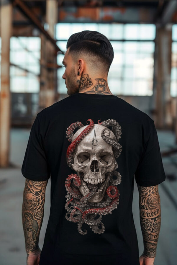 Octoskull black and white